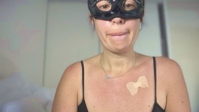 Oliona — modelo de webcam en línea en cam4