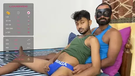 ShayanLK — modelo de webcam en línea en stripchat