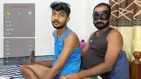 ShayanLK — modelo de webcam en línea en stripchat