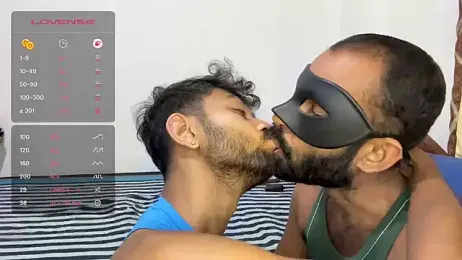 ShayanLK — modelo de webcam en línea en stripchat