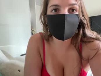 clementine75009 — Chaturbate stream photo (Sep 2026)