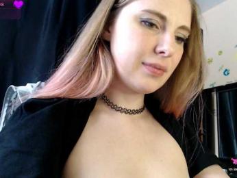likeAflower — Bongacams stream photo (Mar 2026)