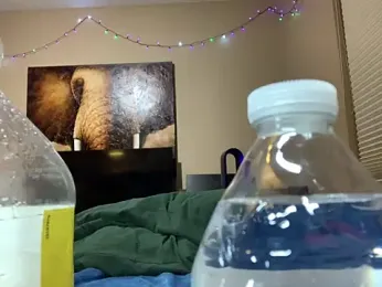 JuicyJoshy — Stripchat stream photo (Aug 2026)