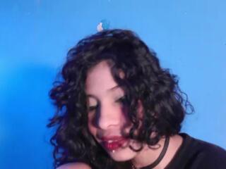 Petite Ariana — Flirt4free stream photo (Mar 2026)