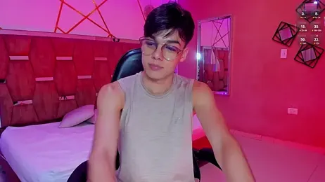 Gerony_ — modelo de webcam en línea en stripchat