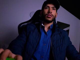 Lucius Evil — Flirt4free stream photo (Jul 2026)