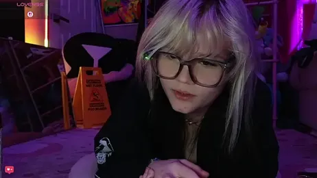 Cutiepiespanks — modelo de webcam en línea en stripchat