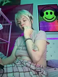 Cutiepiespanks — modelo de webcam en línea en stripchat