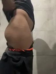 muteboy_ — modelo de webcam en línea en stripchat
