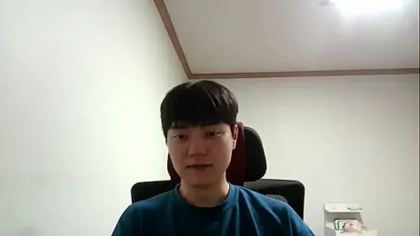 dhwisydy — modelo de webcam en línea en stripchat