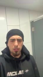 Jovencitobcn21 — modelo de webcam en línea en cam4