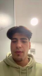 Jovencitobcn21 — Cam4 stream photo (Apr 2026)