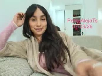petitealejats — modelo de webcam en línea en chaturbate