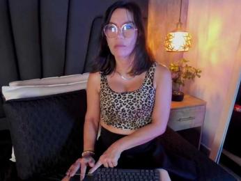 Agatha-milf — bongacams