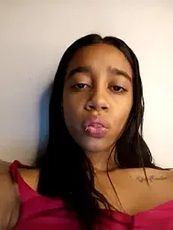 Zoe_Sweett18 — Stripchat stream photo (Apr 2026)