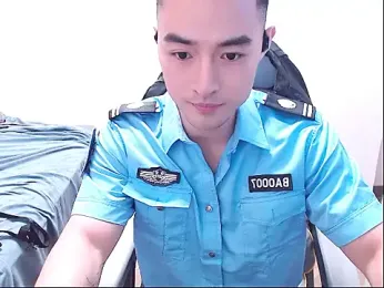 Ruize531 — modelo de webcam en línea en stripchat