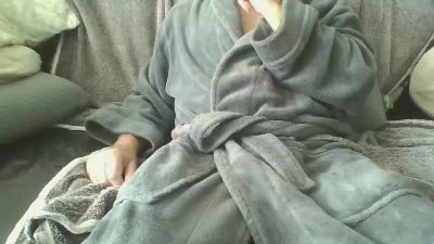 SLAVE4UDOM — Cam4 stream photo (Feb 2026)