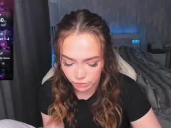 hottease_pvt — modelo de webcam en línea en chaturbate