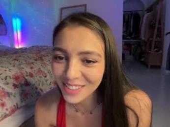 keirasworld — modelo de webcam en línea en chaturbate