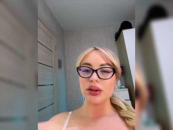 Mila-m — modelo de webcam en línea en bongacams