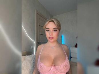 Mila-m — modelo de webcam en línea en bongacams