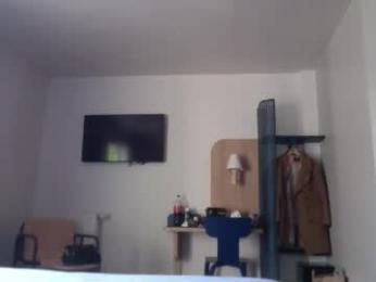 zazbella — Chaturbate stream photo (Apr 2026)