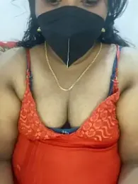 Malluivaniya — Stripchat stream photo (Mar 2024)