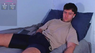 KevinGorgeous — Cam4 stream photo (Mar 2026)