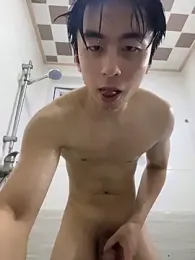 kissbaby-111 — modelo de webcam en línea en stripchat