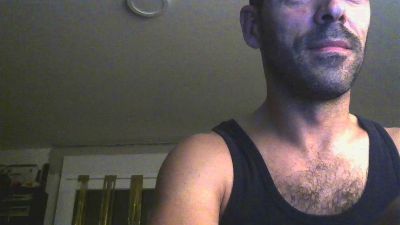 Hierrocrudo — Cam4 stream photo (Dec 2025)