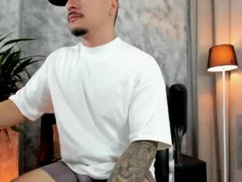 boyc02_ — Chaturbate stream photo (Apr 2026)