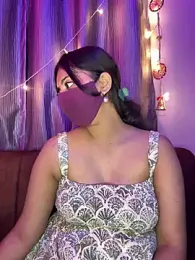 Dishasarmaa05 — Stripchat stream photo (May 2025)