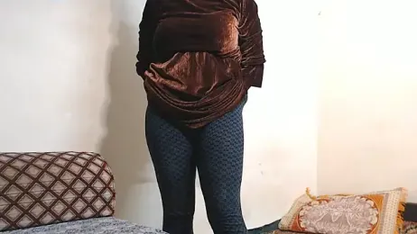 amrozia — Stripchat stream photo (Dec 2025)