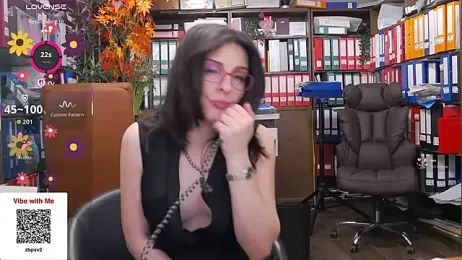 classyladyrellax — Stripchat stream photo (Mar 2026)