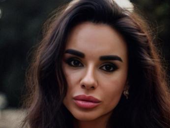 AineAura — Livejasmin stream photo (Feb 2025)