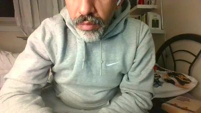 Beargaytr — Cam4 stream photo (Jan 2026)