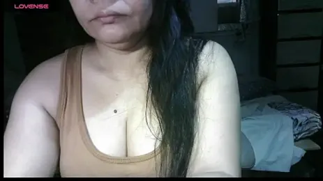 Hotpinay43 — Stripchat stream photo (Feb 2026)