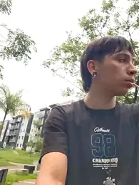 smokeBlast — Stripchat stream photo (Apr 2026)