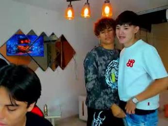 houseofwarrios — modelo de webcam en línea en chaturbate