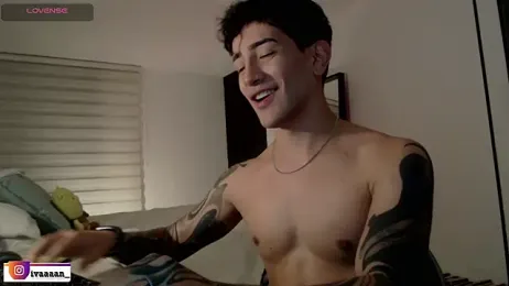 ivaaaan_ — modelo de webcam en línea en stripchat