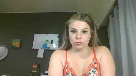 PetiteBeau — Stripchat stream photo (Jul 2025)