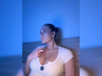 QWEENII — Bongacams stream photo (May 2026)