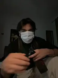 1919zeze — modelo de webcam en línea en stripchat