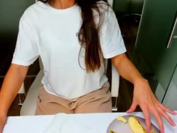 anyarayne — modelo de webcam en línea en chaturbate