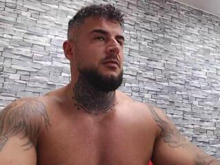 Tudfwlch Y — modelo de webcam en línea en flirt4free