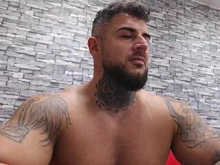 Tudfwlch Y — modelo de webcam en línea en flirt4free