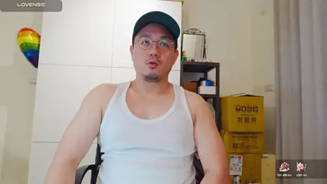 _sambear — Stripchat stream photo (Feb 2026)