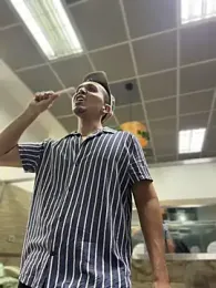 adam-rivera — Stripchat stream photo (Mar 2026)