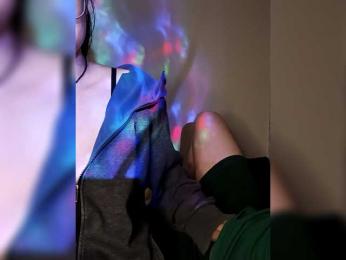 l0ve-l0ver — Bongacams stream photo (Apr 2026)