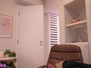 jhulysex — Chaturbate stream photo (May 2026)